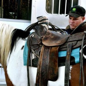 Meet your Posher, Logan